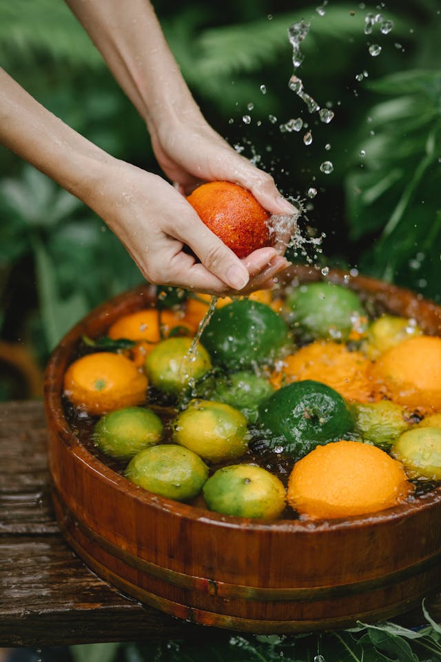 Do It Right,  Myths About Washing Fruits and Veggies